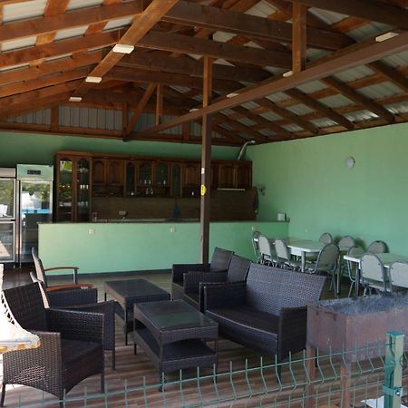 Villa Qero Batumi Luaran gambar