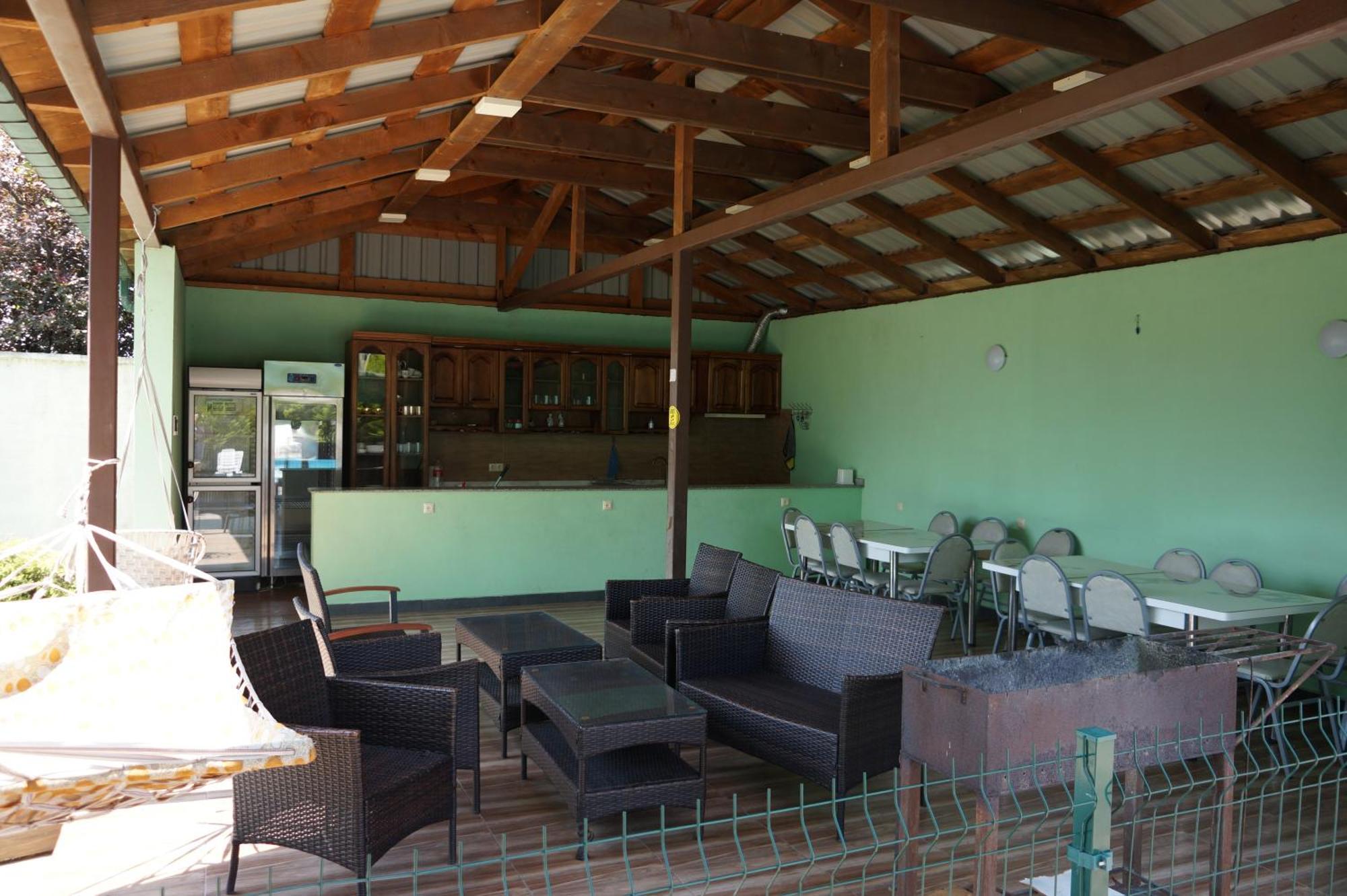 Villa Qero Batumi Luaran gambar