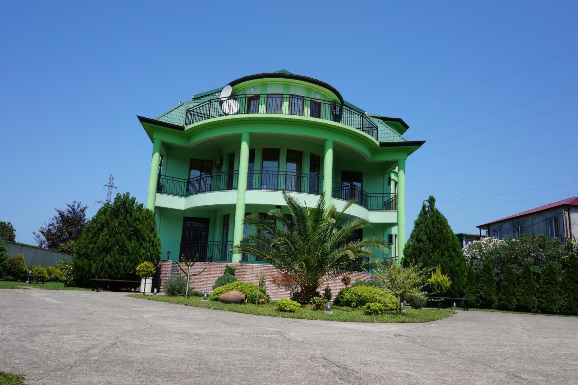 Villa Qero Batumi Luaran gambar