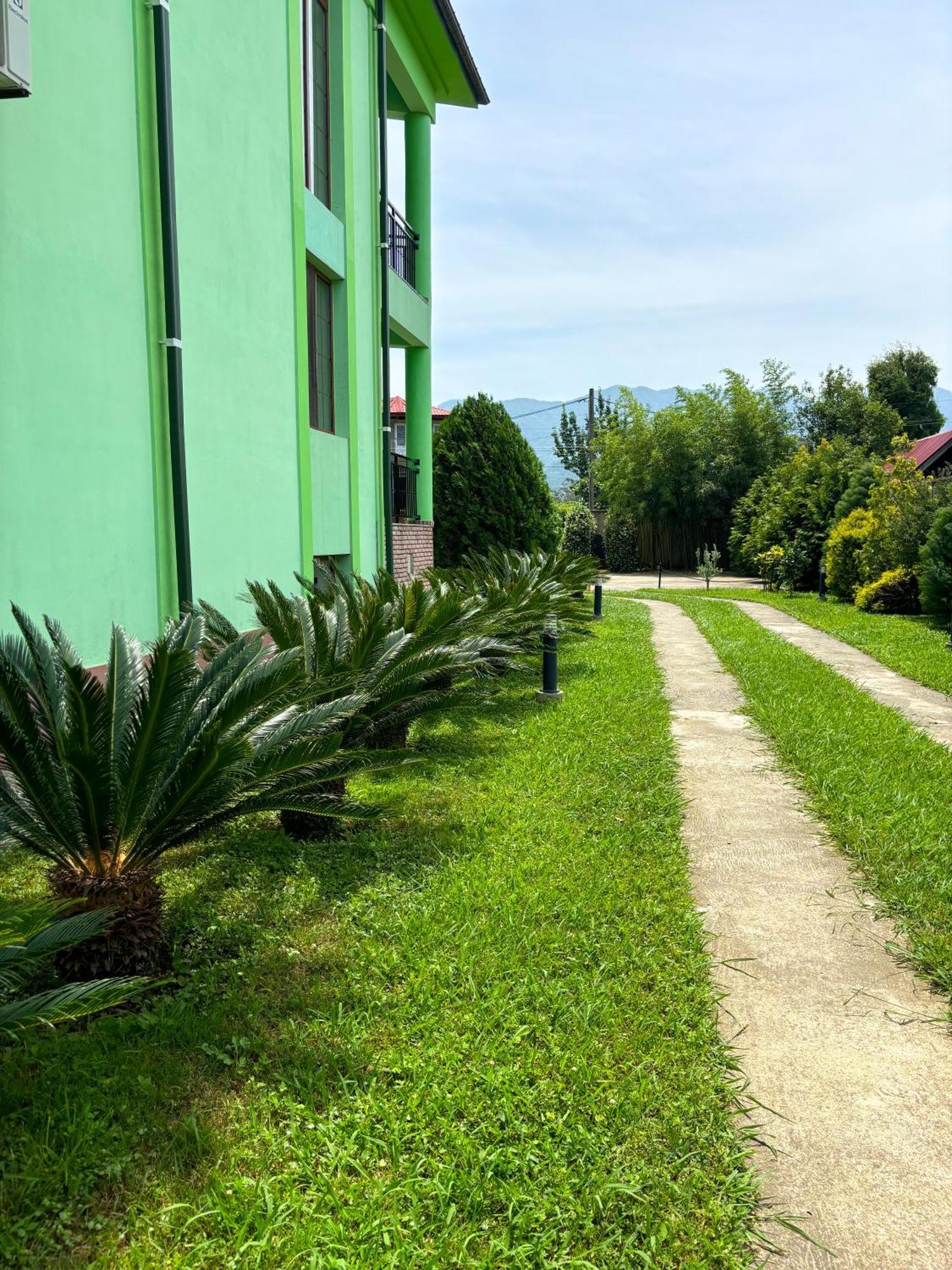 Villa Qero Batumi Luaran gambar